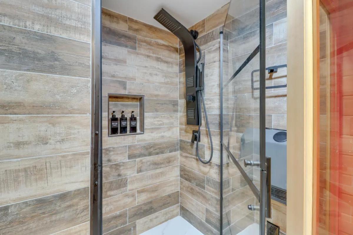 Pocono Getaway A Frame W/ Hot Tub Sauna