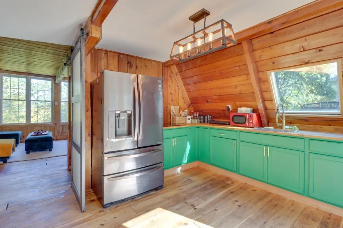 Pocono Getaway A Frame W/ Hot Tub Sauna * East Stroudsburg